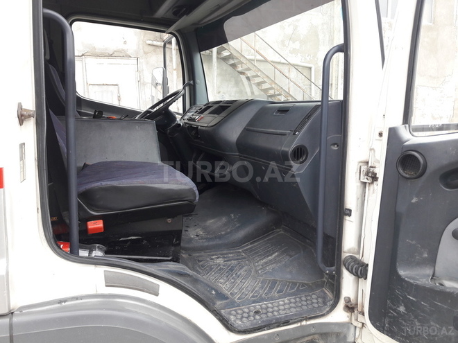 Mercedes Atego 815 1999, 349,000 km - 4.3 l - Sumqayıt