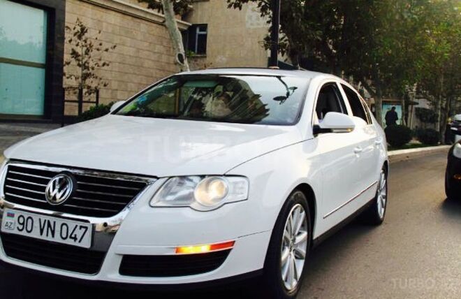 Volkswagen Passat 2005, 210,000 km - 2.0 l - Bakı