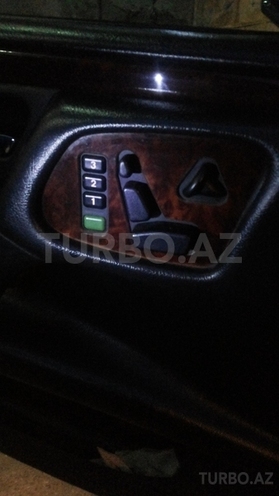 Mercedes E 240 1998, 252,000 km - 2.4 l - Bakı
