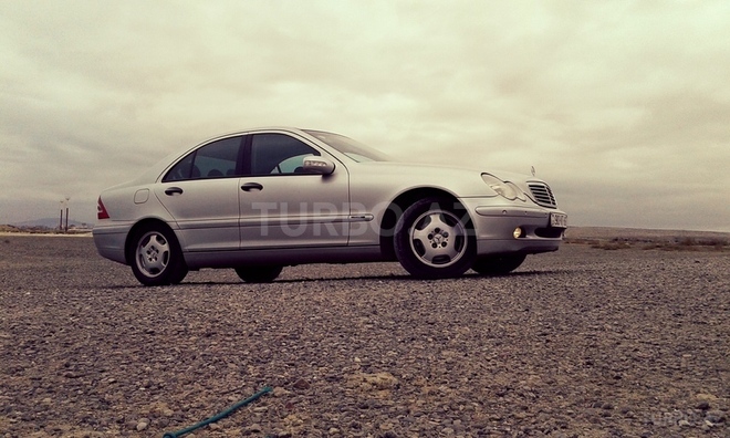 Mercedes C 200 2002, 101,000 km - 2.0 l - Bakı