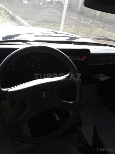 LADA (VAZ) 2107 2010, 122,000 km - 1.6 л - Salyan