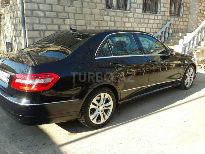 Mercedes E 200 2010, 89,000 km - 2.0 l - Bakı