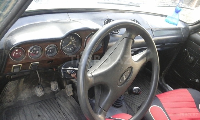 LADA (VAZ) 2106 1986, 250,000 km - 1.3 l - Xudat