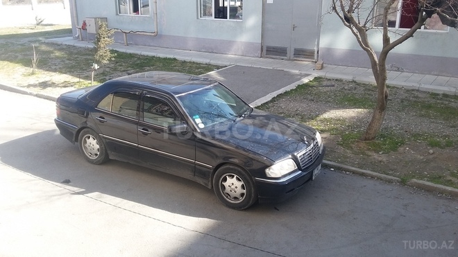 Mercedes C 230 1997, 232,000 km - 2.3 л - Bakı