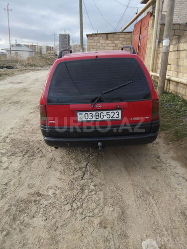 Opel Astra 1995, 406,000 km - 1.6 l - Bakı