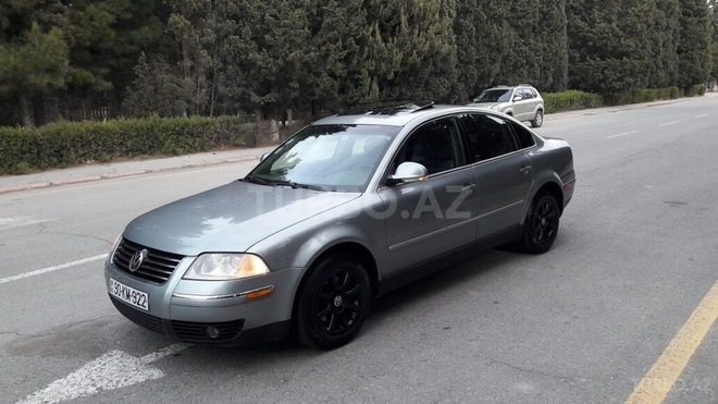 Volkswagen Passat 2004, 225,000 km - 1.8 l - Sumqayıt