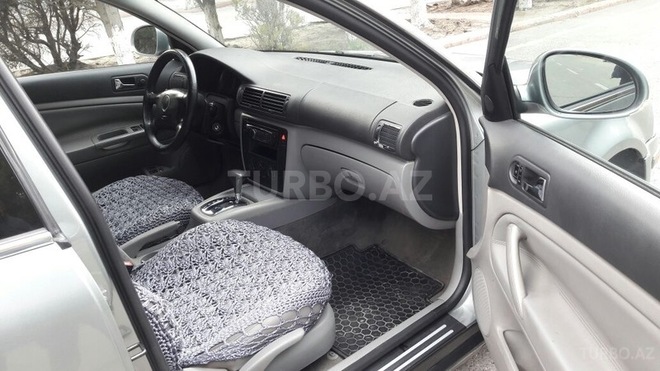 Volkswagen Passat 2004, 225,000 km - 1.8 l - Sumqayıt