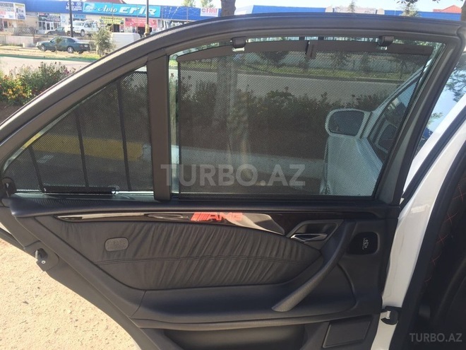 Mercedes E 320 2001, 160,000 km - 3.2 л - Bakı