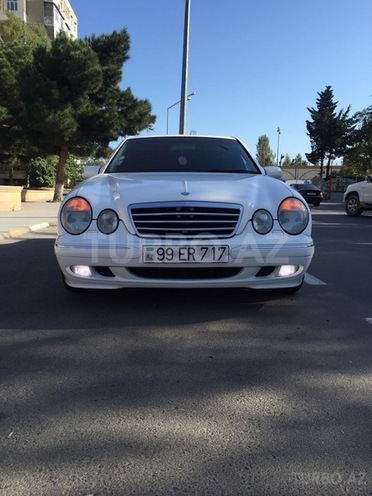 Mercedes E 320 2001, 160,000 km - 3.2 л - Bakı