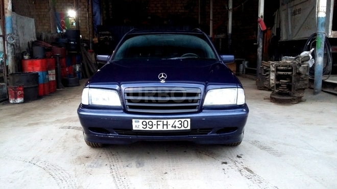 Mercedes C 200 1998, 420,000 km - 2.0 l - Xırdalan