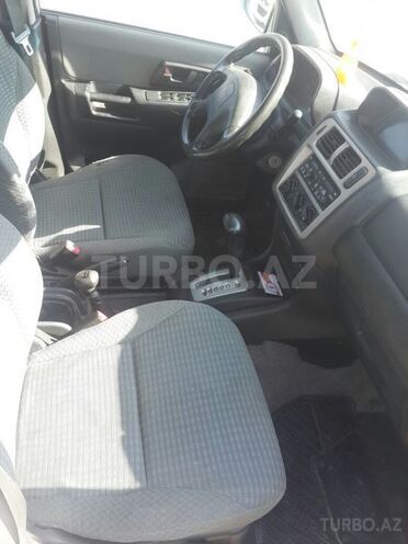 Mitsubishi Pajero io 2000, 230,000 km - 1.8 л - Sumqayıt