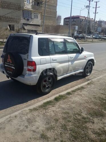 Mitsubishi Pajero io 2000, 230,000 km - 1.8 л - Sumqayıt