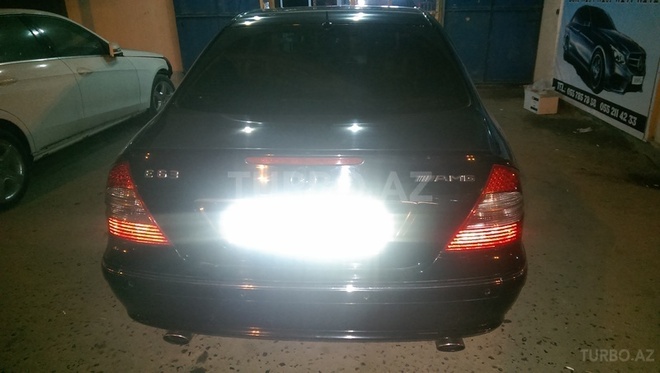 Mercedes E 500 2003, 262,000 km - 3.6 l - Bakı