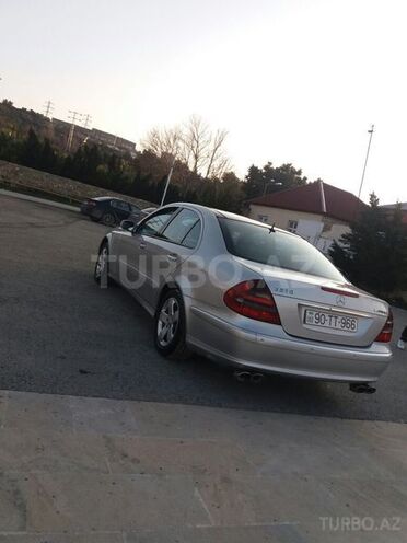 Mercedes E 270 2002, 334,000 km - 2.7 l - Bakı