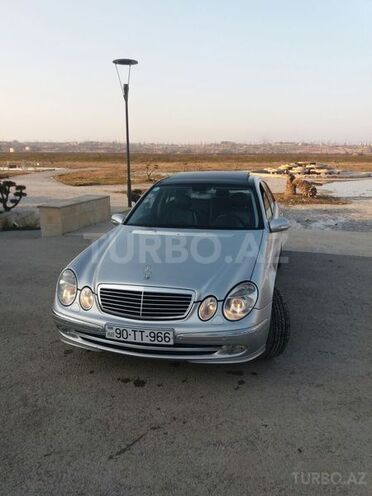 Mercedes E 270 2002, 334,000 km - 2.7 l - Bakı