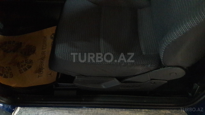 LADA (VAZ) Niva 2015, 8,000 km - 1.7 l - Şabran