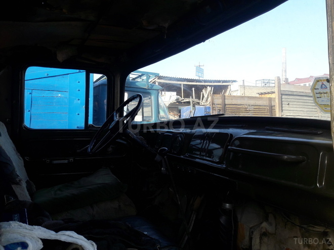 ZIL 130 1993, 150,000 km - 6.0 l - Bakı