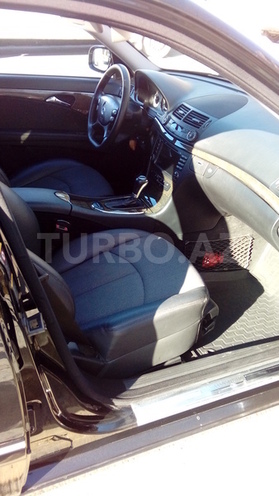 Mercedes E 230 2008, 161,800 km - 2.5 l - Bakı