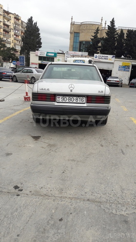 Mercedes 190 1993, 235,000 km - 2.0 l - Bakı