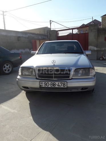 Mercedes C 220 1995, 246,500 km - 2.2 l - Sumqayıt