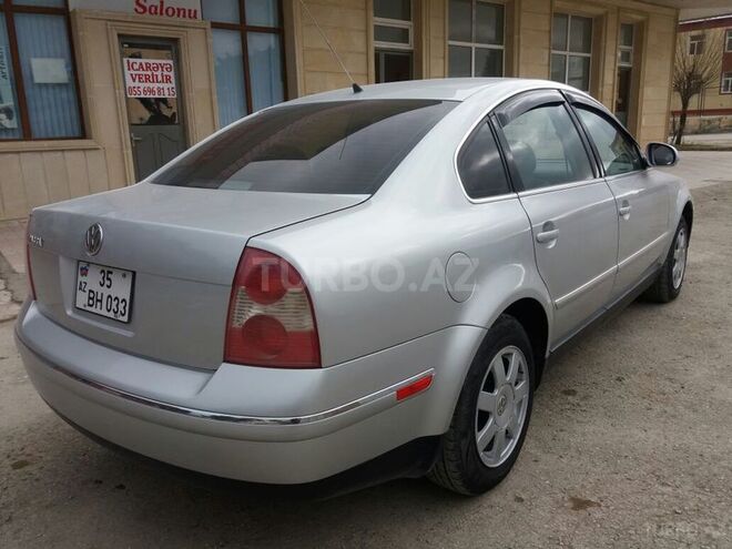Volkswagen Passat 2004, 195,450 km - 1.8 l - Sumqayıt