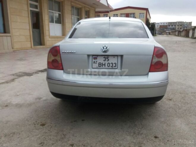 Volkswagen Passat 2004, 195,450 km - 1.8 l - Sumqayıt