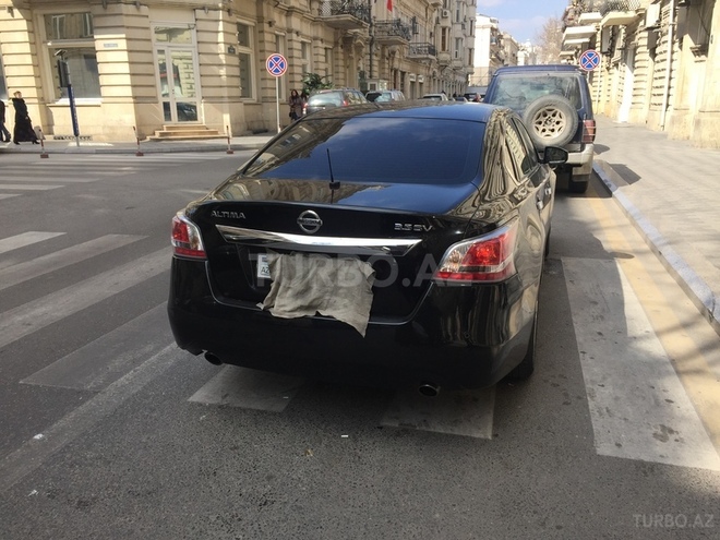 Nissan Altima 2013, 140,000 km - 0.4 l - Bakı