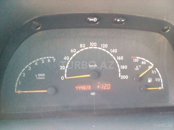 Mercedes Vito 2001, 444,828 km - 2.2 l - Mingəçevir