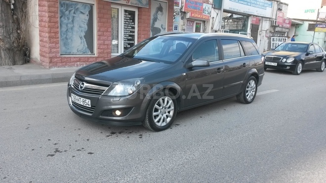 Opel Astra 2009, 88,000 km - 1.9 l - Bakı
