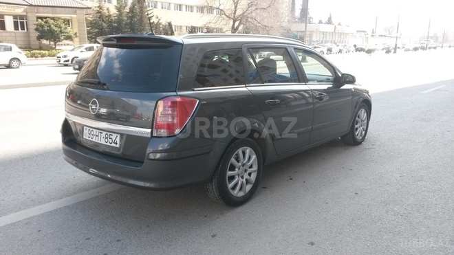 Opel Astra 2009, 88,000 km - 1.9 l - Bakı