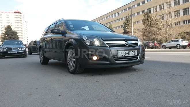Opel Astra 2009, 88,000 km - 1.9 l - Bakı