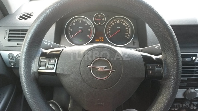 Opel Astra 2009, 88,000 km - 1.9 l - Bakı