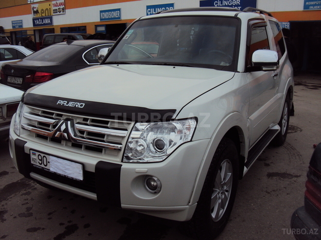 Mitsubishi Pajero 2007, 137,000 km - 3.0 l - Bakı
