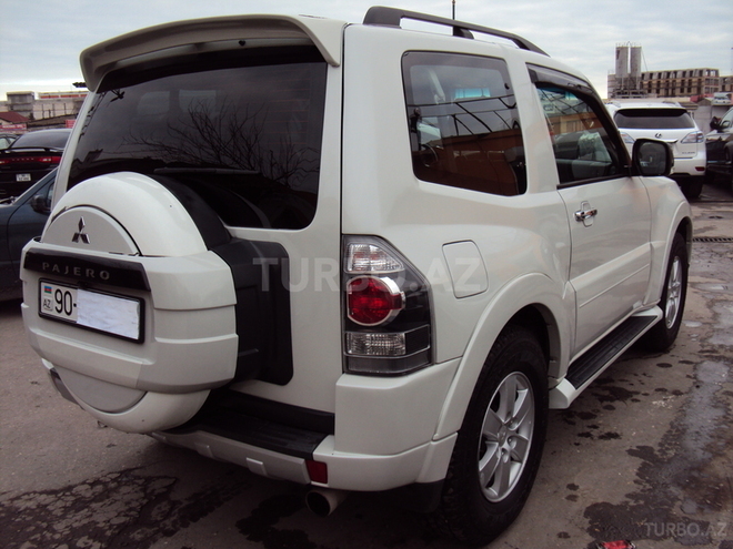 Mitsubishi Pajero 2007, 137,000 km - 3.0 l - Bakı