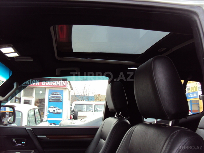 Mitsubishi Pajero 2007, 137,000 km - 3.0 l - Bakı
