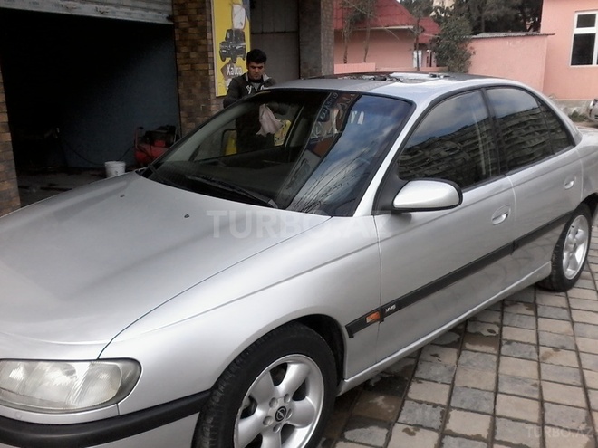 Opel Omega 1996, 230,000 km - 3.0 l - Bakı