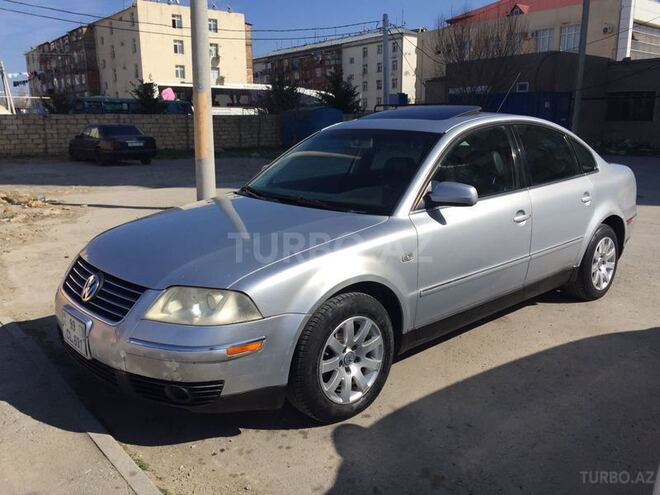 Volkswagen Passat 2002, 198,000 km - 2.0 л - Sumqayıt