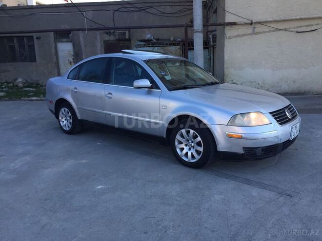 Volkswagen Passat 2002, 198,000 km - 2.0 л - Sumqayıt