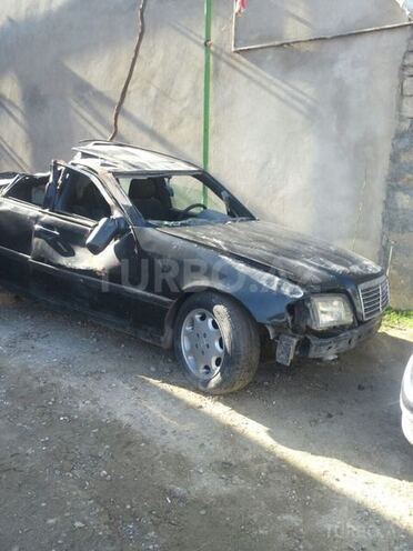 Mercedes C 180 1998, 260,000 km - 1.8 l - Bakı