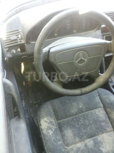 Mercedes C 180 1998, 260,000 km - 1.8 l - Bakı