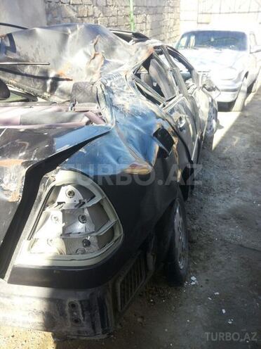 Mercedes C 180 1998, 260,000 km - 1.8 l - Bakı