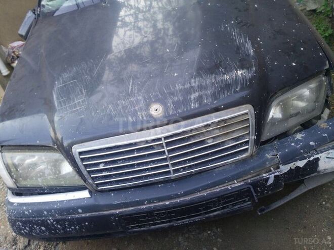 Mercedes C 180 1998, 260,000 km - 1.8 l - Bakı