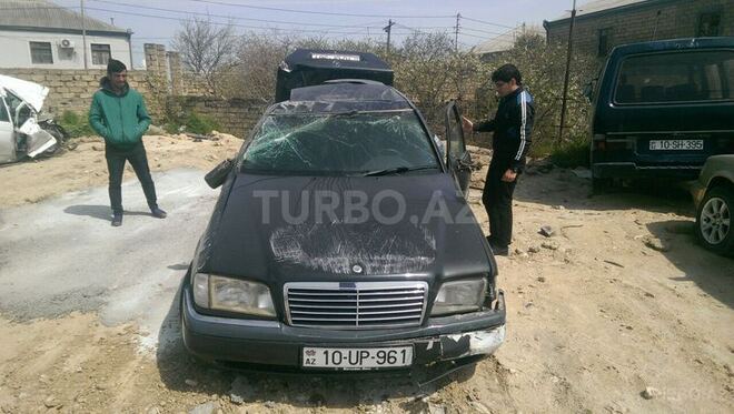 Mercedes C 180 1998, 260,000 km - 1.8 l - Bakı