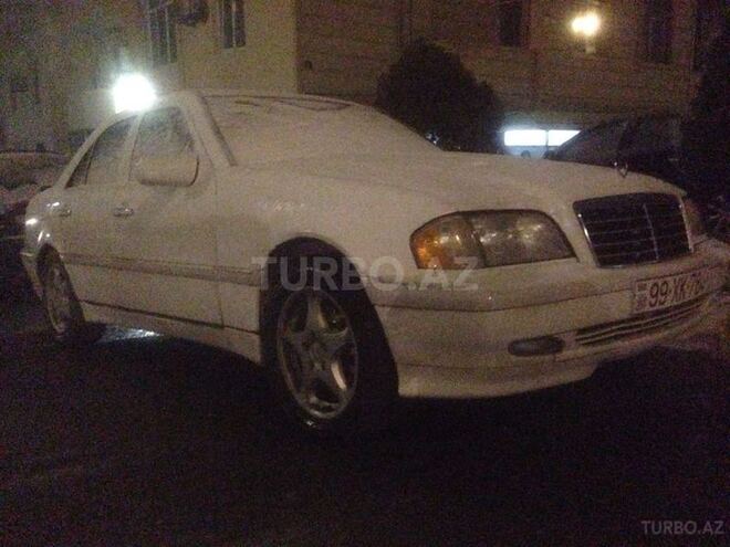 Mercedes C 230 1999, 174,000 km - 2.3 l - Bakı