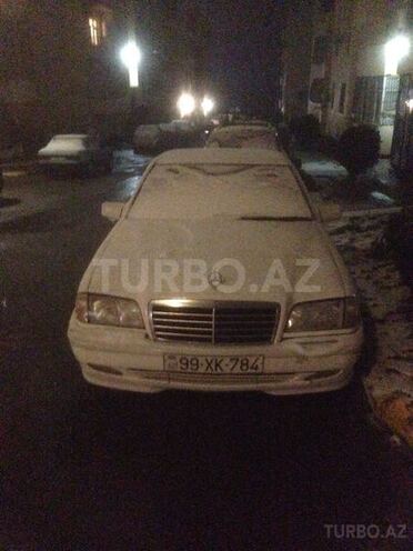 Mercedes C 230 1999, 174,000 km - 2.3 l - Bakı