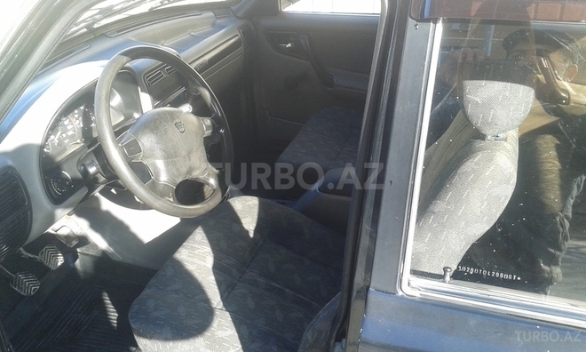 GAZ 3110 2002, 158,000 km - 2.4 л - Sumqayıt