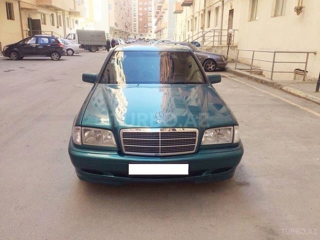 Mercedes C 220 1998, 301,000 km - 2.2 l - Xırdalan