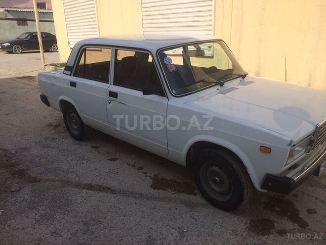 LADA (VAZ) 2107 2010, 143,000 km - 1.6 л - Bakı