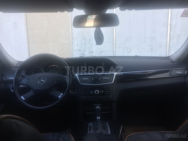 Mercedes E 220 2010, 217,000 km - 2.2 л - Bakı