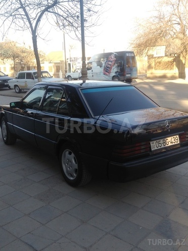 Mercedes 190 1992, 312,540 km - 2.0 l - Sabirabad